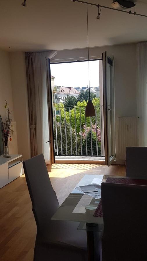 Modernes Studio-Apartment Nahe Zentrum Mit Garagenplatz فيينا المظهر الخارجي الصورة